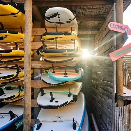 Algarve Surf Camp & بيت شباب *