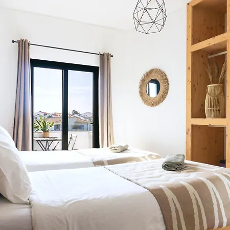 Algarve Surf Camp & Hostal *
