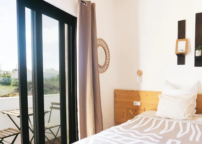 Algarve Surf Camp & Hostel Sagres